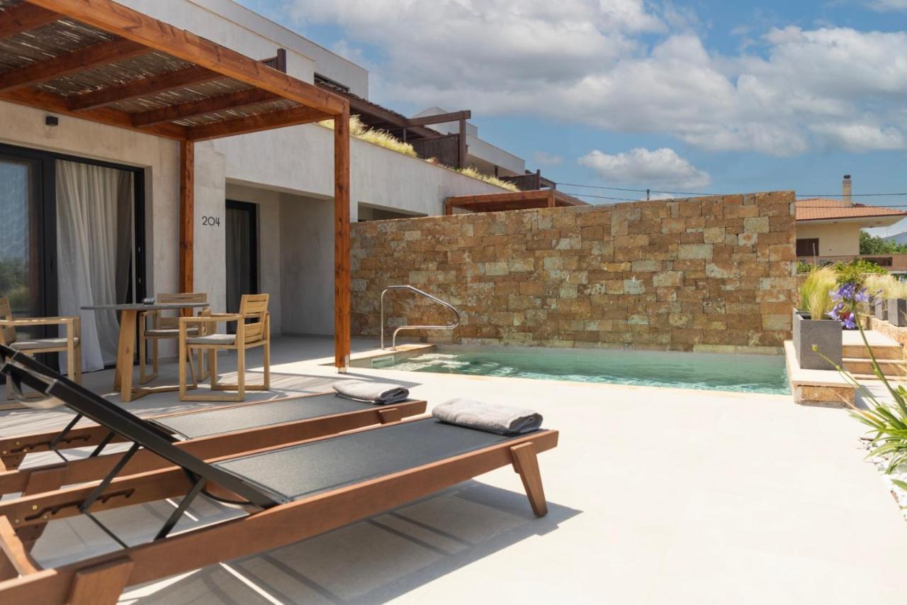 Pnoes Luxury Suites Paliouri Bagian luar foto